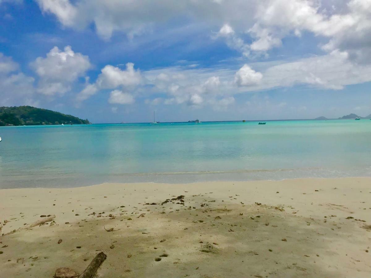 88 Days Self Catering Holidays & Accomodation Baie Lazare  Bagian luar foto